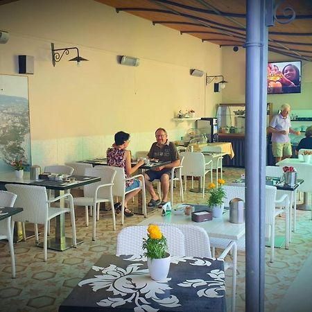 Tropeacentro Bed & Breakfast ภายนอก รูปภาพ