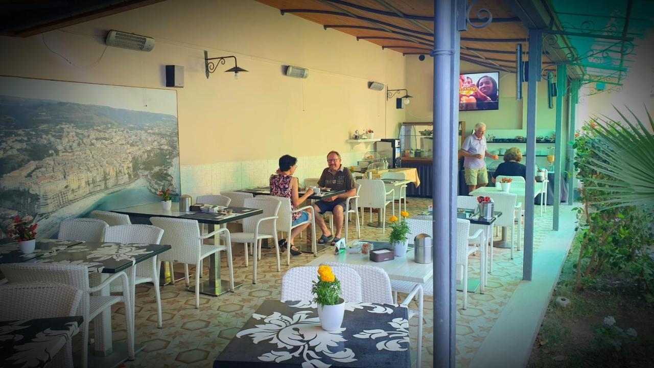 Tropeacentro Bed & Breakfast ภายนอก รูปภาพ